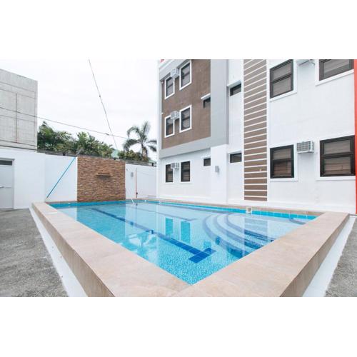 RedDoorz Plus at DBuilders Poblacion BGC