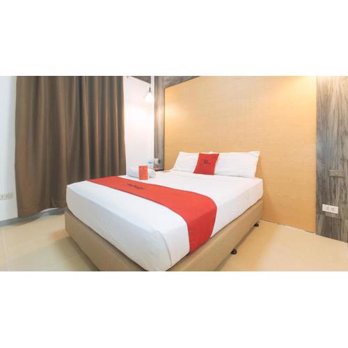 RedDoorz Plus at EDSA Congressional