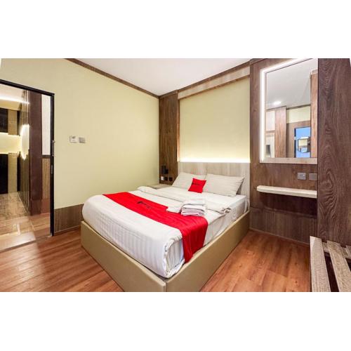 RedDoorz Plus at Pasar Bengkong Centre Batam