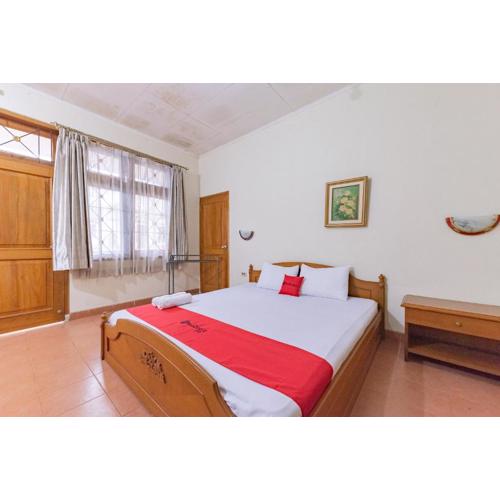 RedDoorz Plus at Wisma Kenanga Sukabumi