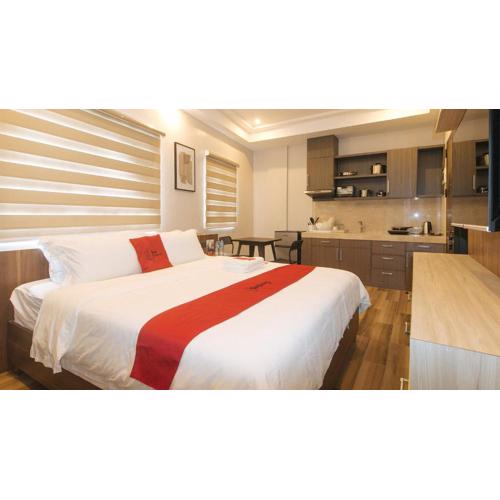 RedDoorz Plus @ Bez Tower and Residences San Juan