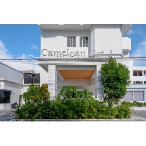 RedDoorz Plus @ Cameloan Hotel Palu