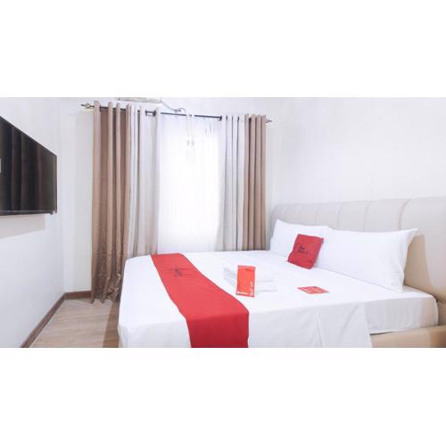RedDoorz Plus @ Cuarto Verde Staycation