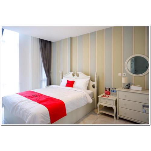 RedDoorz Plus @ Madukoro Raya Semarang