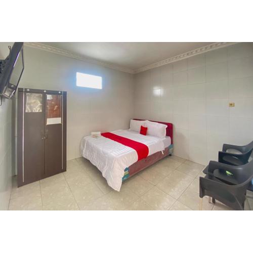 RedDoorz Plus near Cito Mall Surabaya