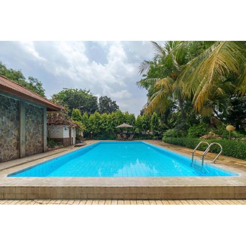 RedDoorz Plus near Kemang Raya