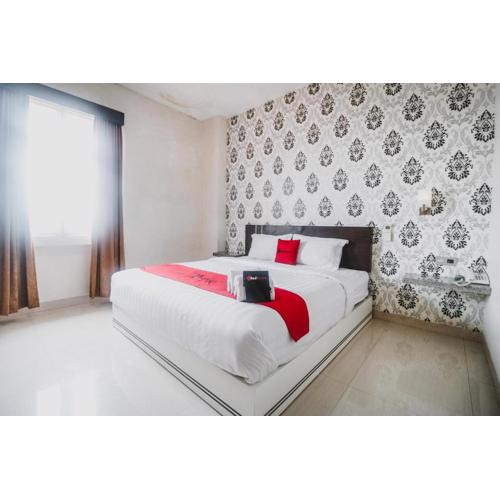 RedDoorz Plus near Universitas Negeri Makassar