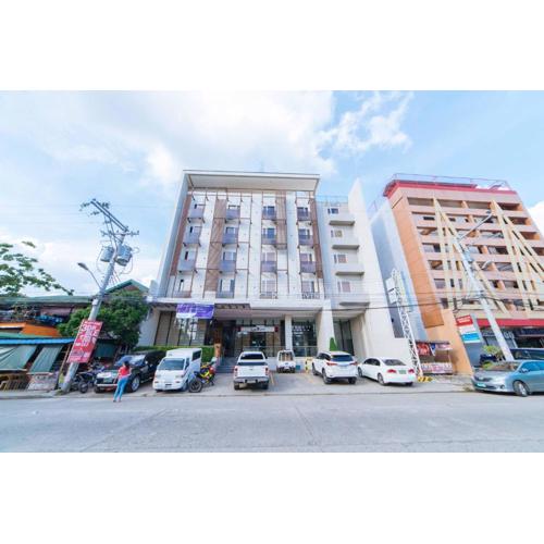 RedDoorz Plus @ Roxas Street Davao