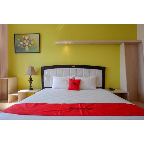 RedDoorz Plus Syariah @ Hotel Boulevard Luwuk