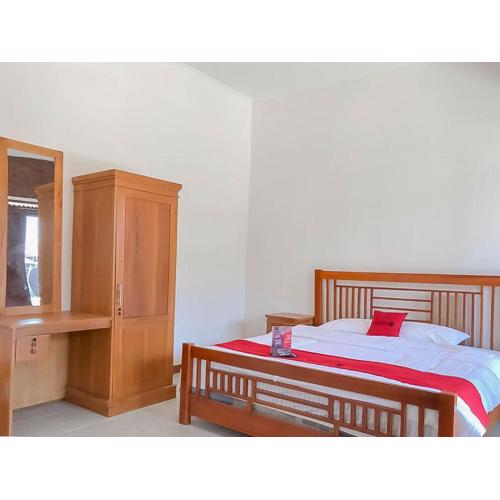 RedDoorz Resort near Darajat Garut