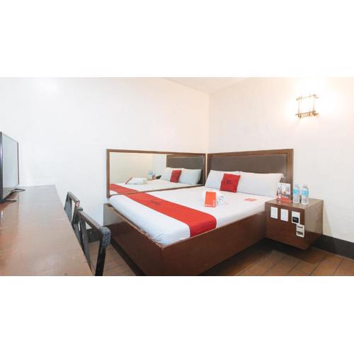 RedDoorz @ Riches Holiday Hotel Avenida