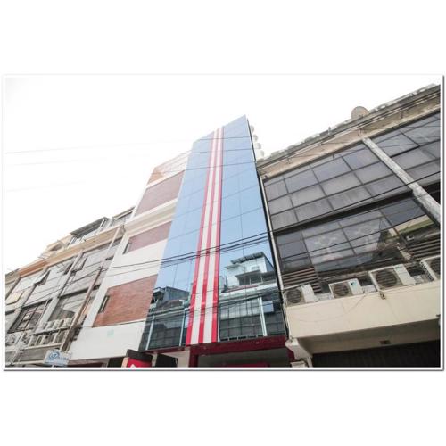 RedDoorz @ Ruko ITC Roxy Mas