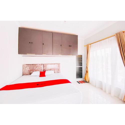 RedDoorz Syariah at GCL Bukittinggi