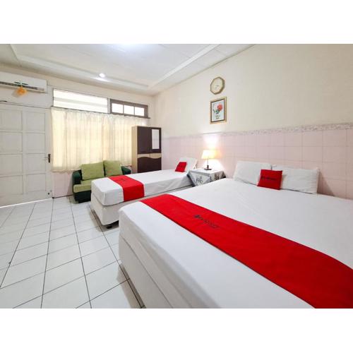 RedDoorz Syariah at Griya Raharja Klaten