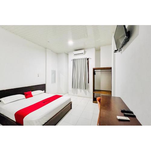 RedDoorz Syariah at Hotel Seunia Banda Aceh