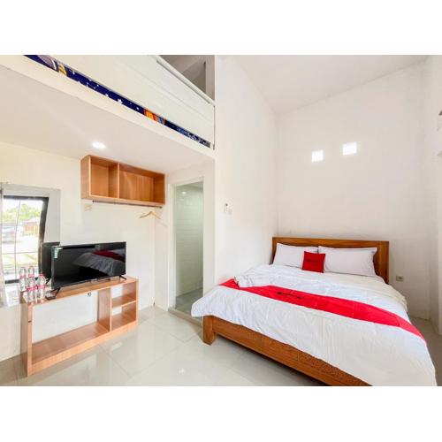 RedDoorz Syariah at Jl Veteran Kediri