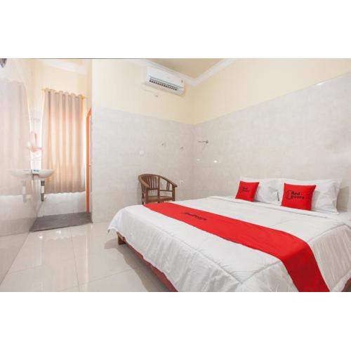 RedDoorz Syariah At Sedati