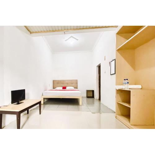 RedDoorz Syariah at Sipayung Homestay