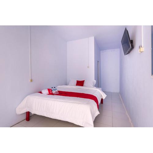 RedDoorz Syariah @ Bondowoso City Center