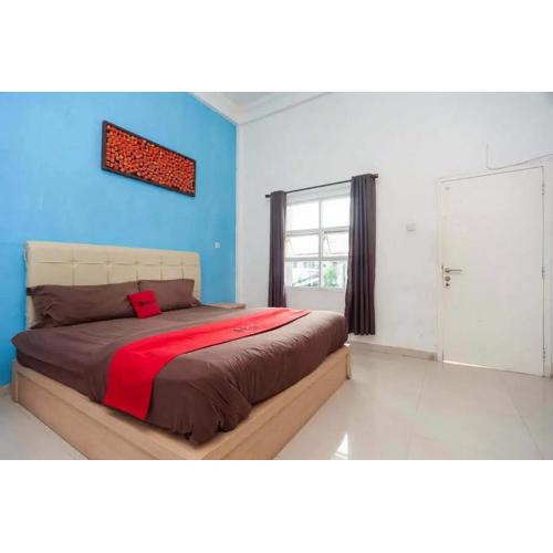 RedDoorz Syariah @ Jalan HOS Cokroaminoto Jambi