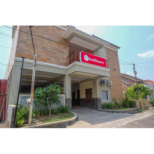 RedDoorz Syariah @ Klodran Solo