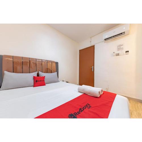 RedDoorz Syariah near KBC Batam Centre