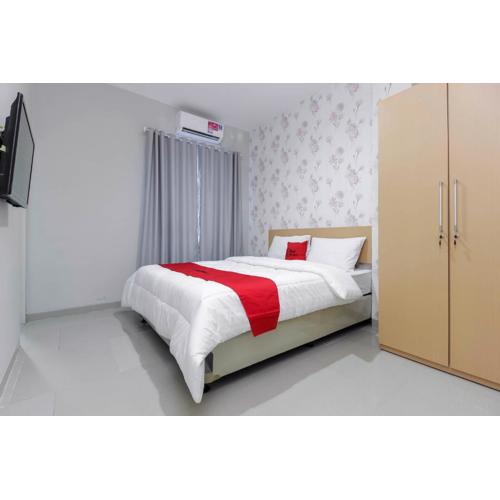 RedDoorz Syariah near Metropolitan Mall Bekasi