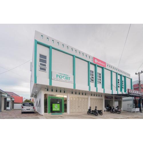 RedDoorz Syariah near Pelabuhan Ulee Lheue Banda Aceh