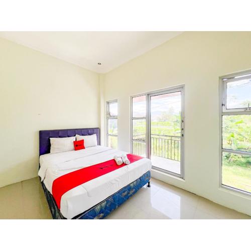 RedDoorz Syariah near Pengadilan Agama Wonosobo