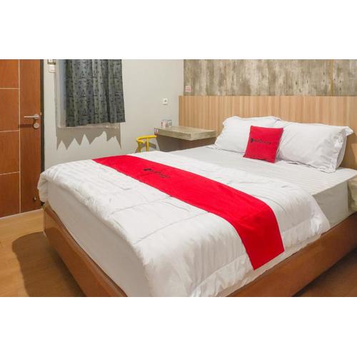 RedDoorz Syariah near Ponpes Hidayatullah Samarinda