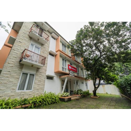 RedDoorz Syariah near Prasetya Mulya Cilandak campus