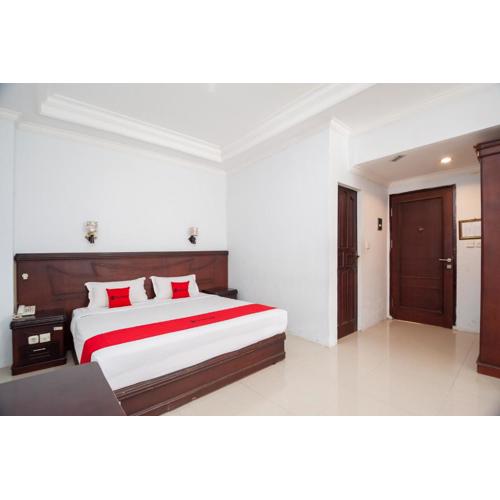 RedDoorz Syariah near RS Yos Sudarso Padang