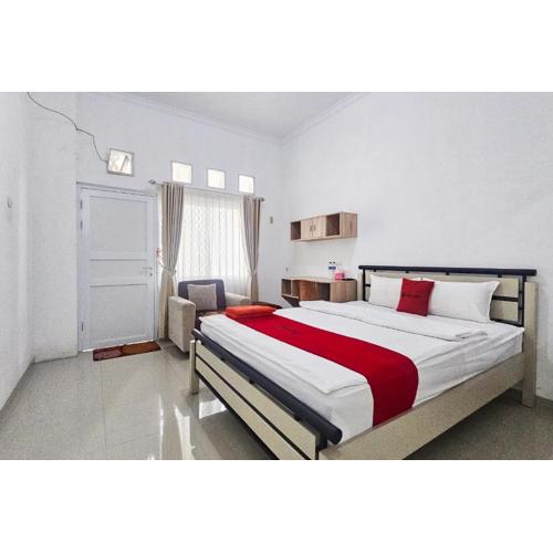 RedDoorz Syariah near RSUD Bogor