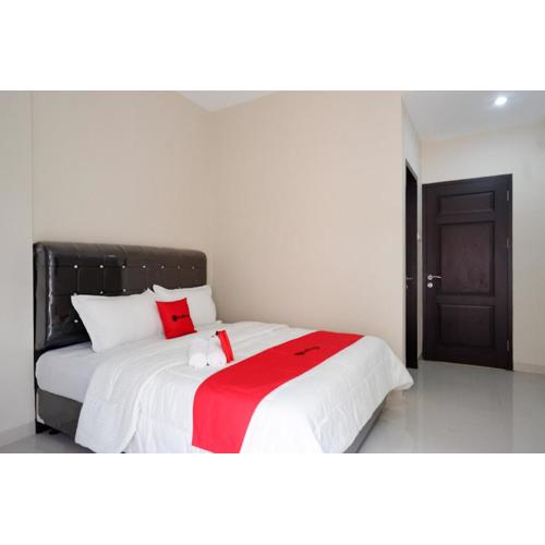 RedDoorz Syariah near RSUD Margono Purwokerto