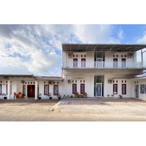 RedDoorz Syariah Near RSUP Dr M Djamil Padang