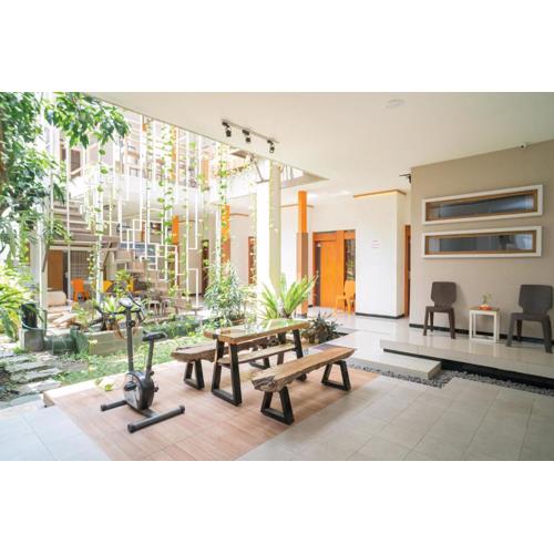 RedDoorz Syariah near Transmart MX Malang