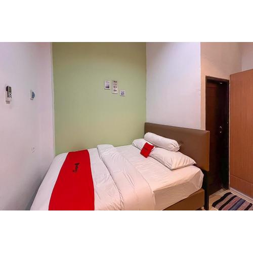 RedDoorz syariah near Universitas Mulawarman