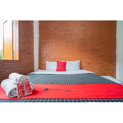 RedDoorz syariah @ Selomangleng Kediri