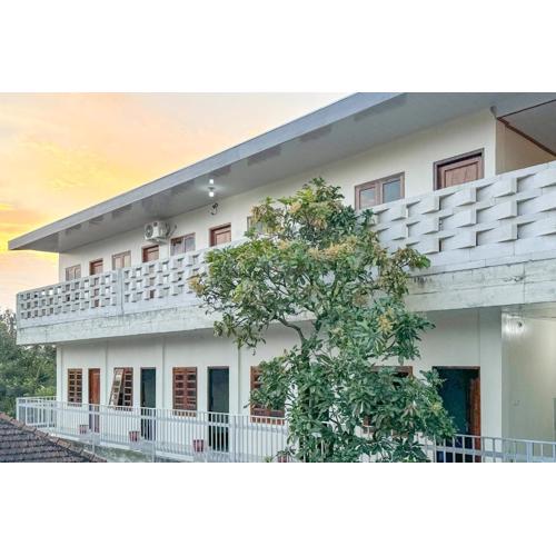 RedDoorz Syariah Zidney Near Rejosari Salatiga