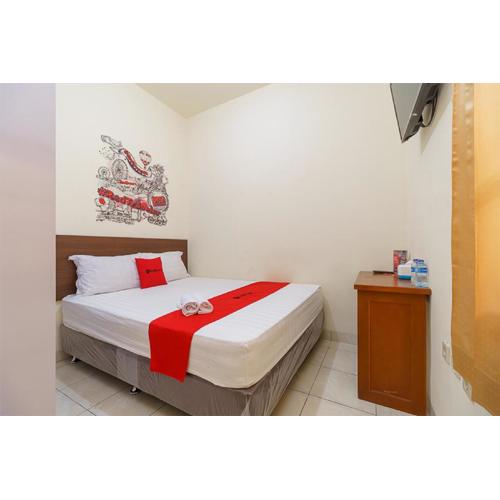 RedDoorz @ Tanjung Duren