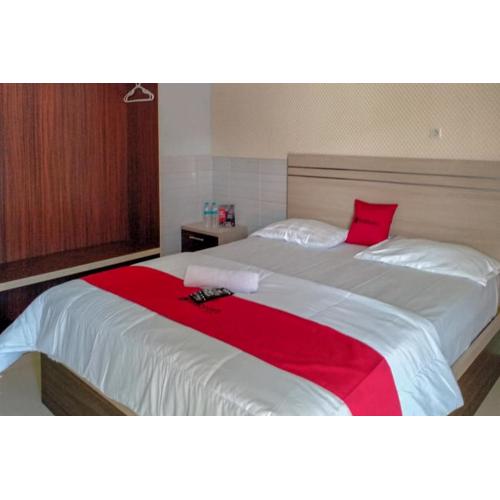 RedDoorz @ Tinggede Area Palu