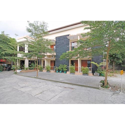 RedDoorz @ Turangga Sari