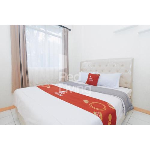 RedLiving Apartemen Emerald Hill - SR Rooms Tower Green