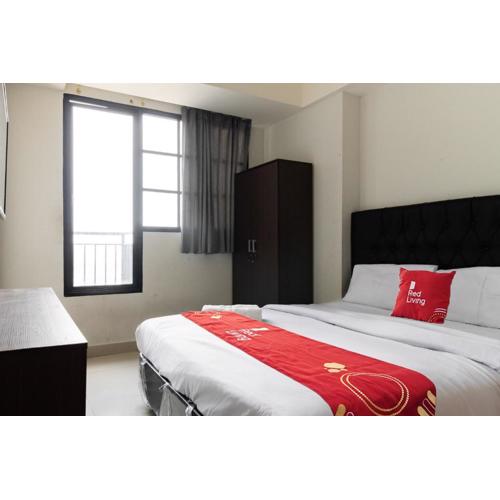 RedLiving Apartemen Evenciio - Ens Room