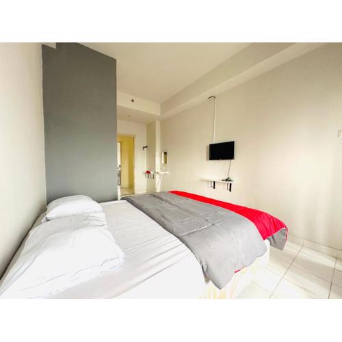 RedLiving Apartment @ Dramaga Tower by Liana Room