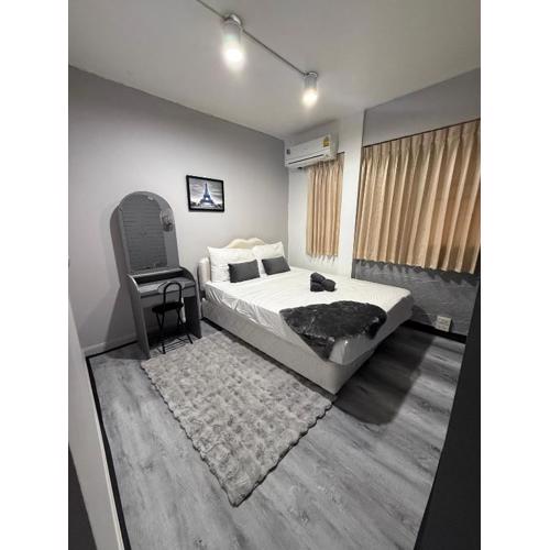 Ree House- Sukhumvit 23