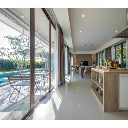 Relaxing Luxury 3-Bed Private Villa