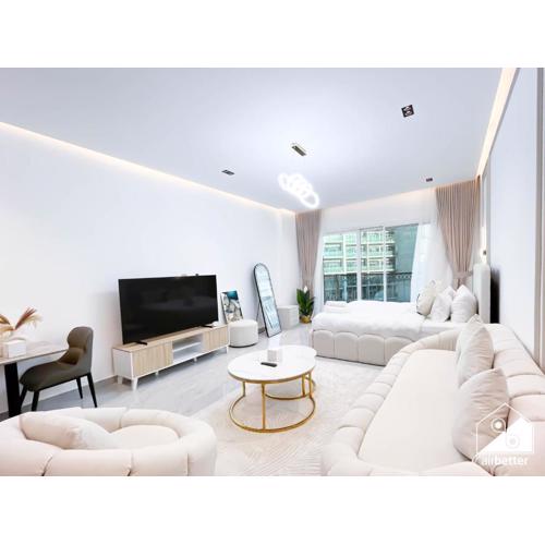 Relaxing ST Getaway l Balcony, Pool & Gym Access