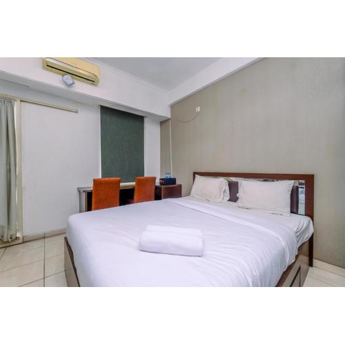 Relaxing Studio Apartment at Margonda Residence 2 near UI By Travelio