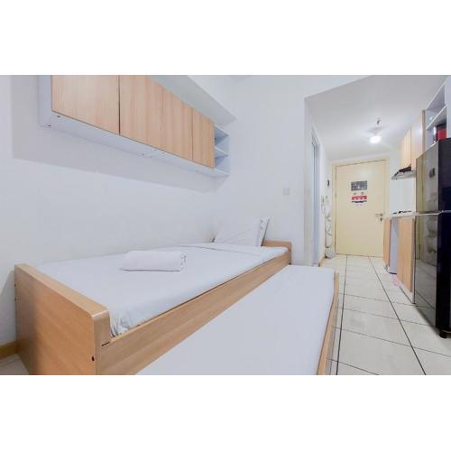 Relaxing Studio Room Apartment at M-Town Residence By Travelio